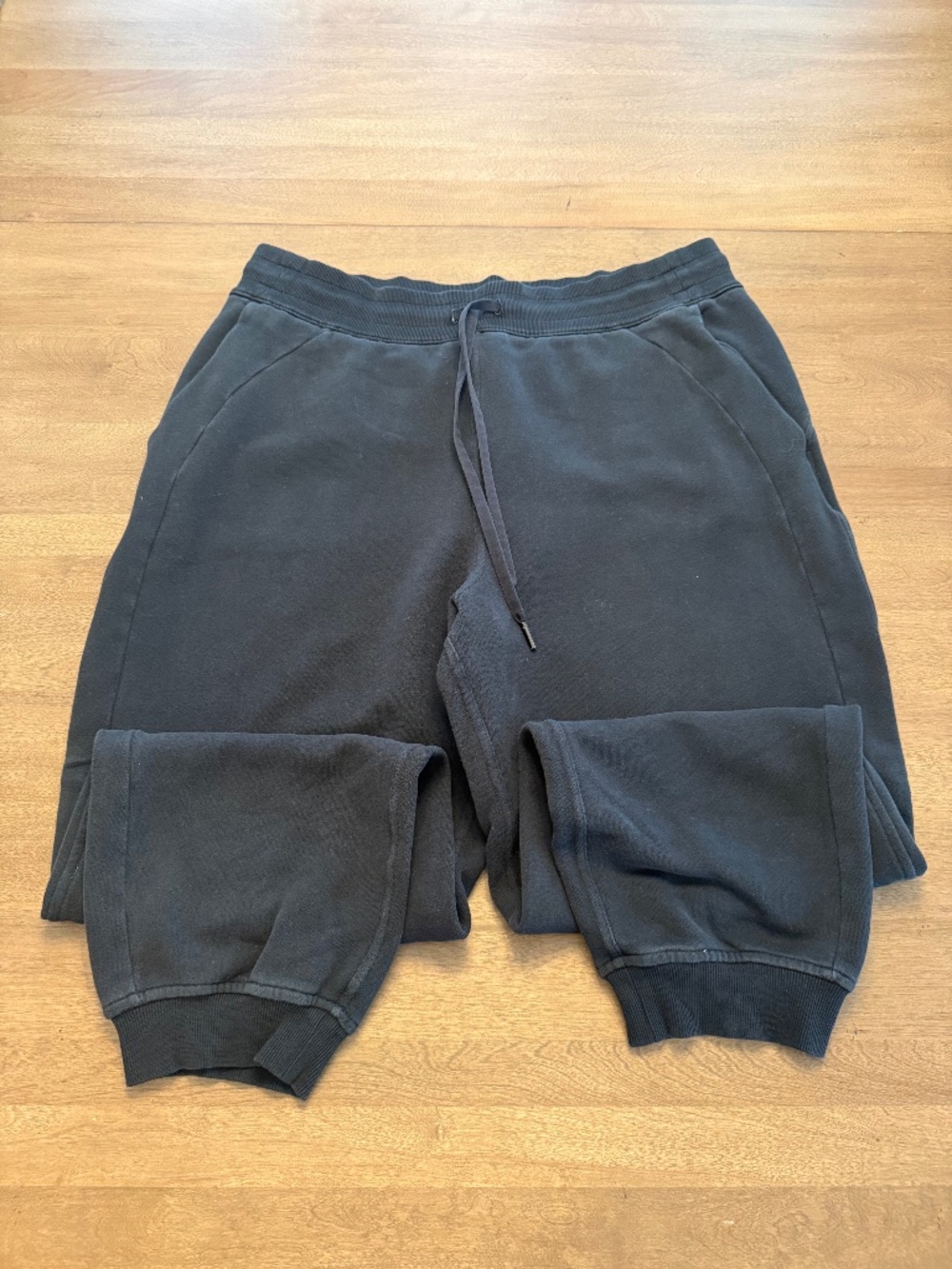Lululemon Scuba Mid-Rise Jogger Regular